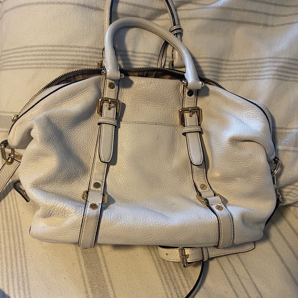 Purse - Picture 2 of 3